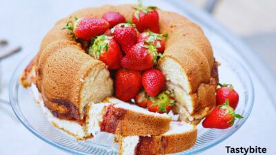 Strawberry Cream Cheese Pound Cake