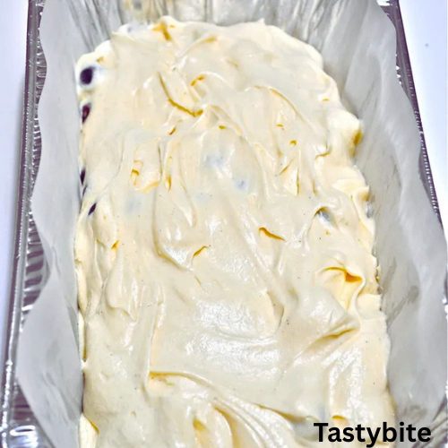 Blueberry cream cheese pound cake