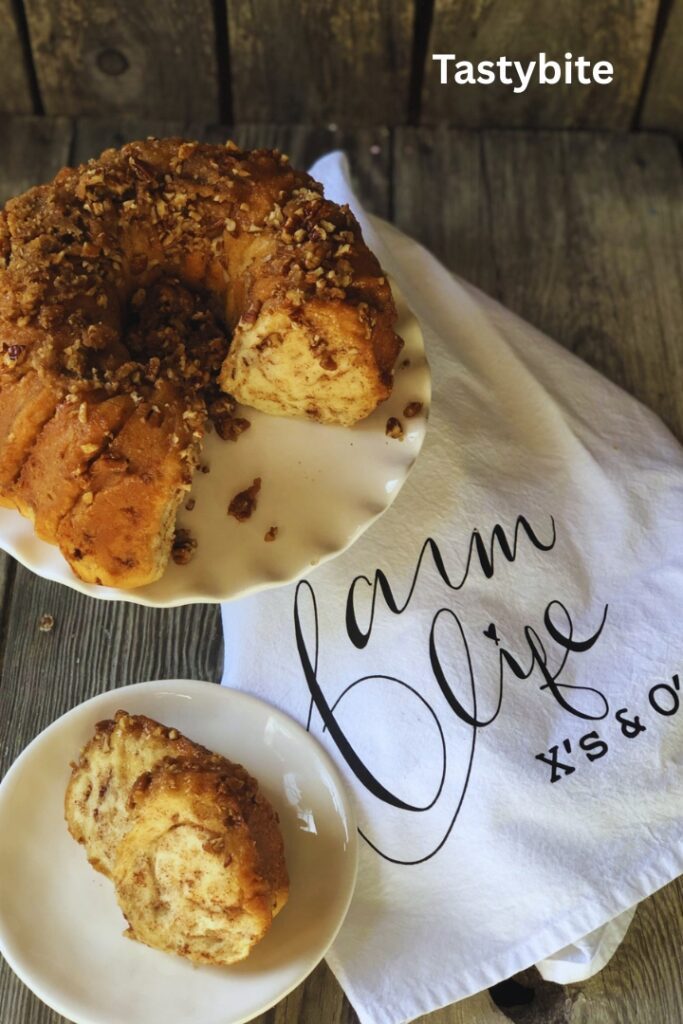Pecan caramel cinnamon roll cream cheese pound cake