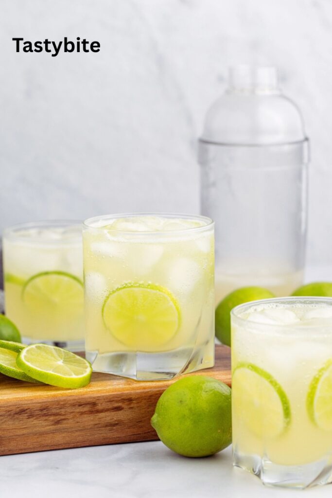Skinny Sparkling Margarita