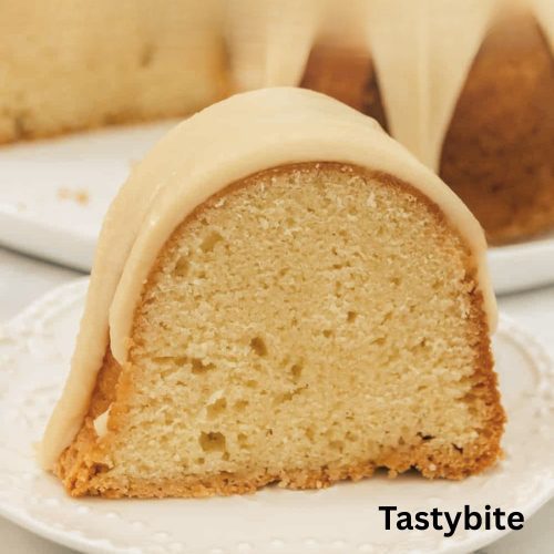 Vanilla buttermilk pound cake