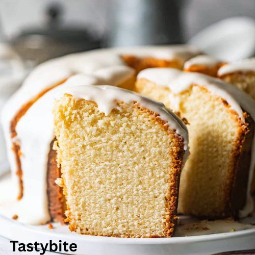 Vanilla buttermilk pound cake