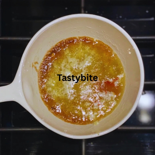 Preparing honey
